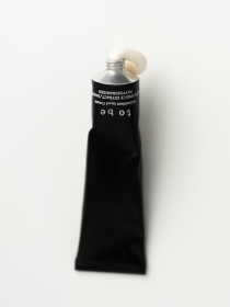 Антиоксидантный крем для рук с фитоцерамидами и экстрактом коры черной ели модель ahc_tobe Антиоксидантный крем для рук с фитоцерамидами и экстрактом коры черной ели модель ahc_tobe Фото