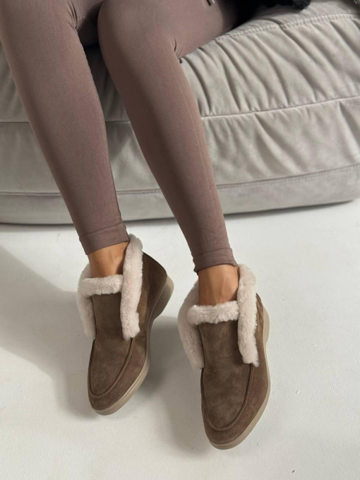 Высокие замшевые лоферы с опушкой и подкладом из овчины дерево (157/хилари2) модель P_205540-S36_245683 Фото