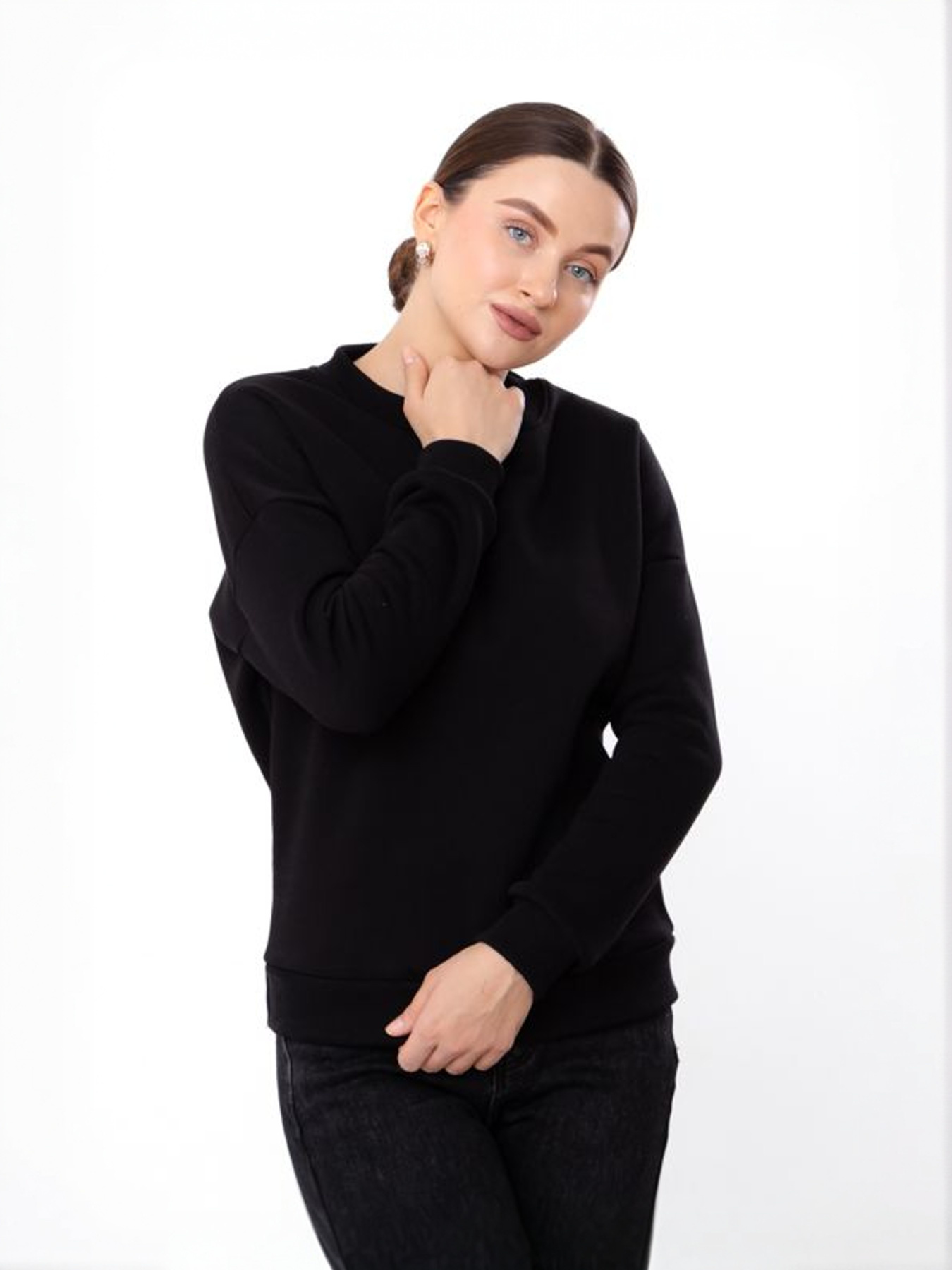 Жіночий теплий однотонний світшот вільного крою, Чорний Носи Своє (8175-025) модель 8175-025-chornij Фото