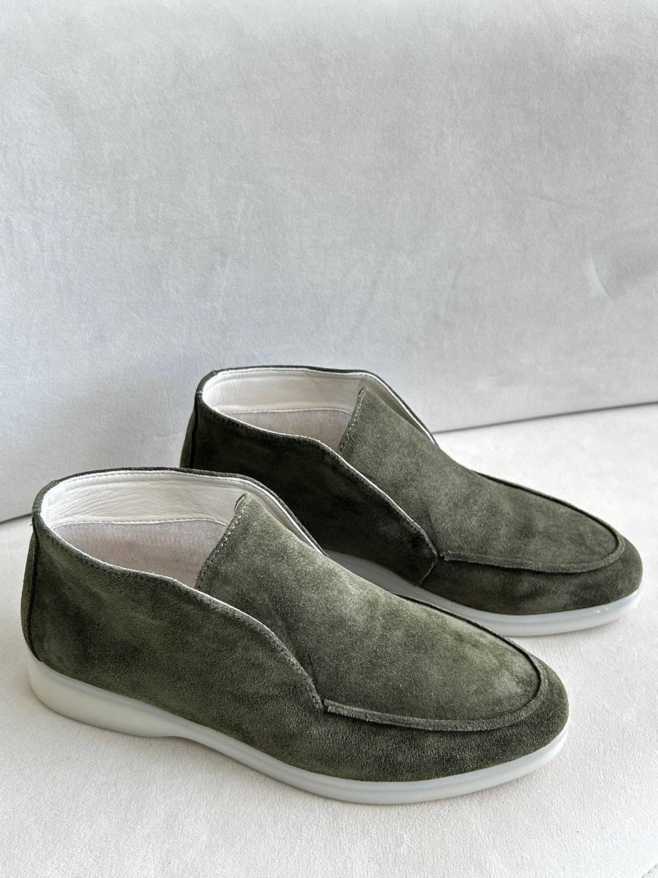 Женские замшевые лоферы с овчиной подкладкой хаки (157/хилари2лотос) модель P_164694-S38_164694 Фото