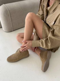 Женские замшевые лоферы с байковой подкладкой кемел (157/1056) модель P_196497-S41_196497 Фото