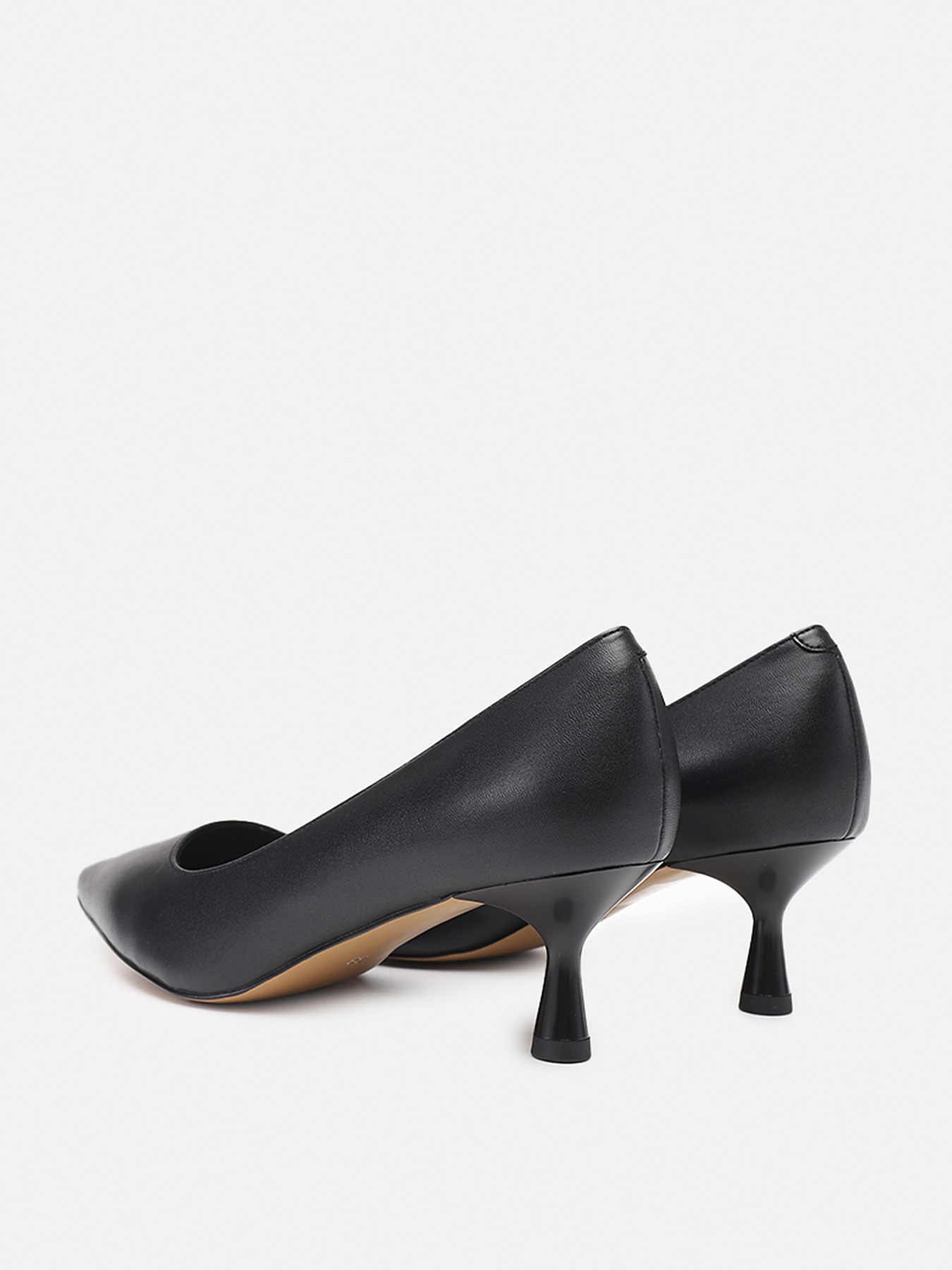 Туфли YUKI модель ЦБ-00275326 Фото