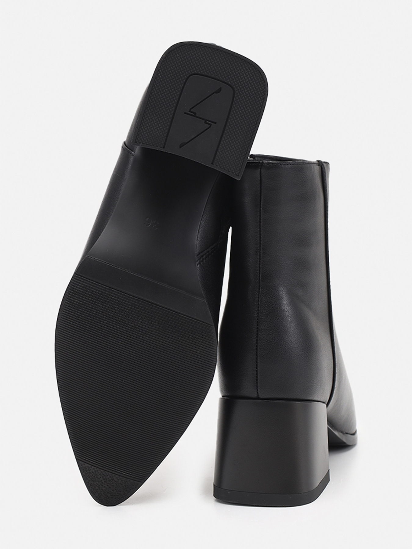 Ботильоны женские  цвет черный ЦБ-00275328 модель ЦБ-00275328 Фото