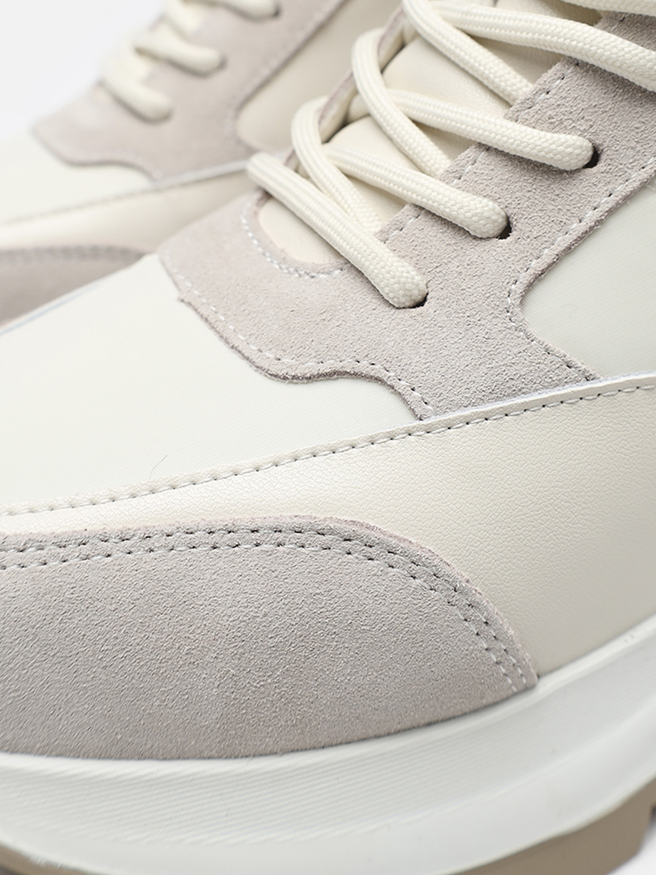 Черевики жіночі  колір молочний ЦБ-00275449 модель ЦБ-00275449 Фото