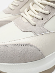 Черевики жіночі  колір молочний ЦБ-00275449 модель ЦБ-00275449 Фото