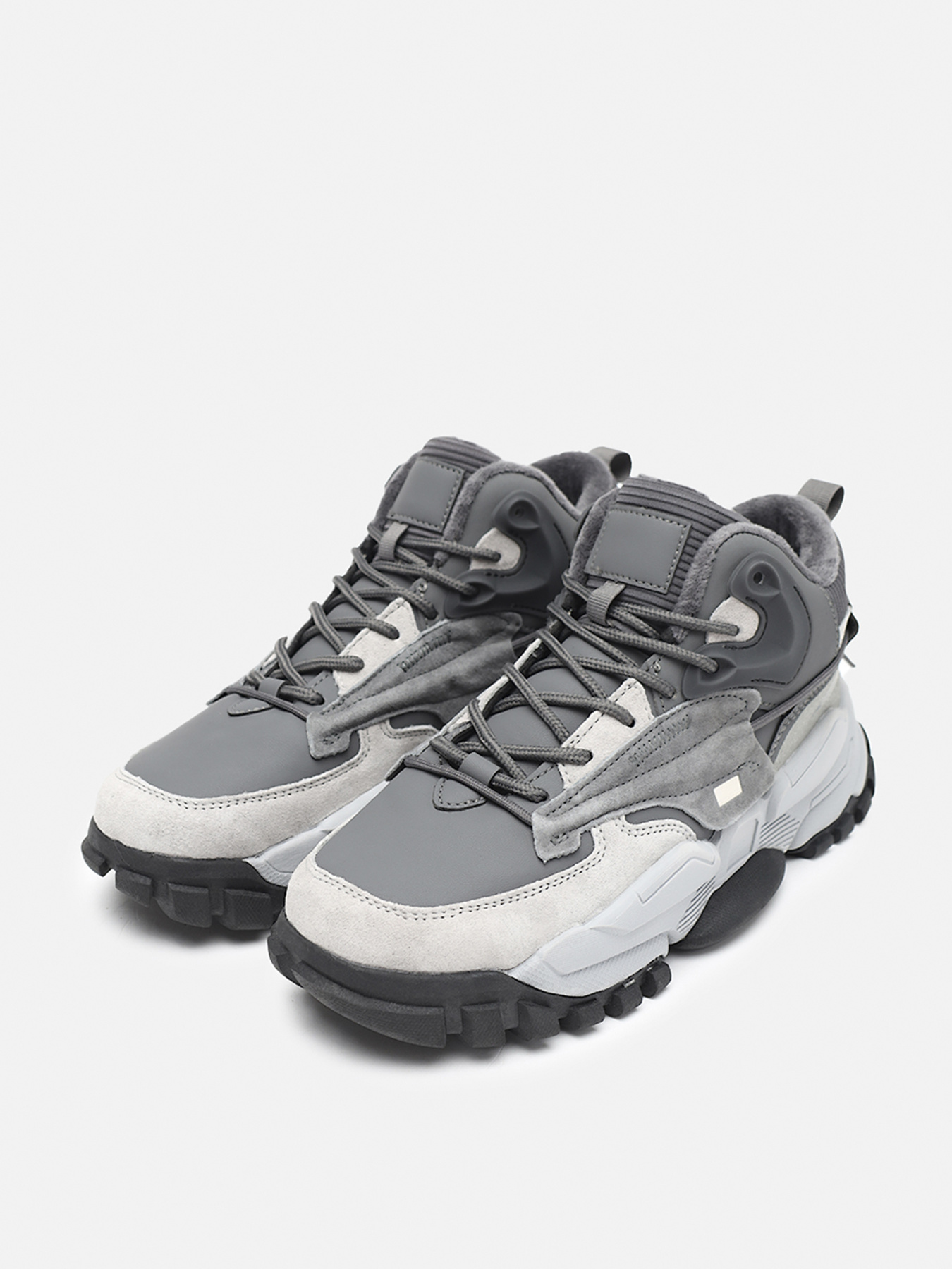 Кроссовки мужские  цвет серый ЦБ-00275520 модель ЦБ-00275520 Фото