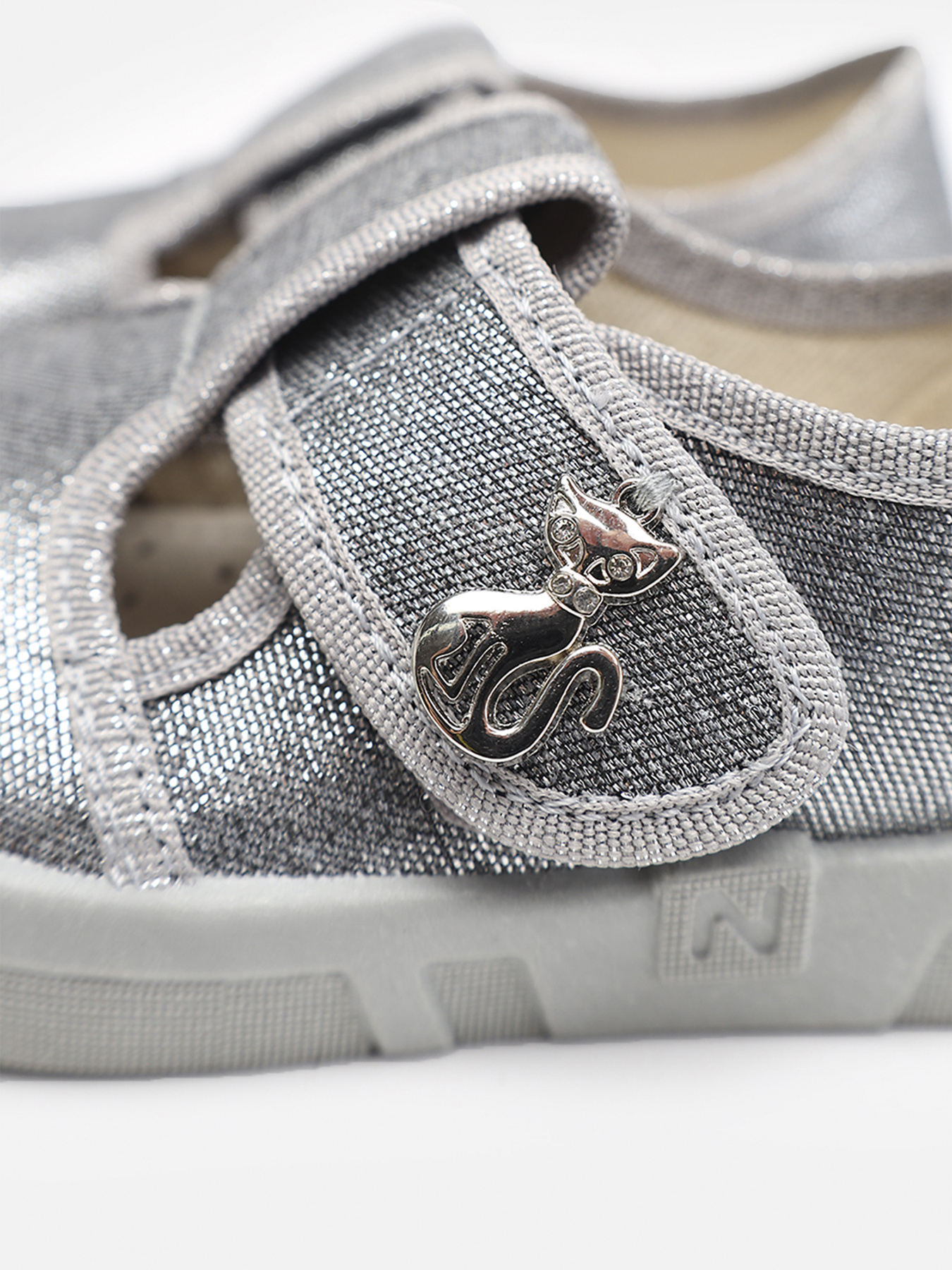 Сліпони для дівчинки  колір сірий ЦБ-00286136 модель ЦБ-00286136 Фото