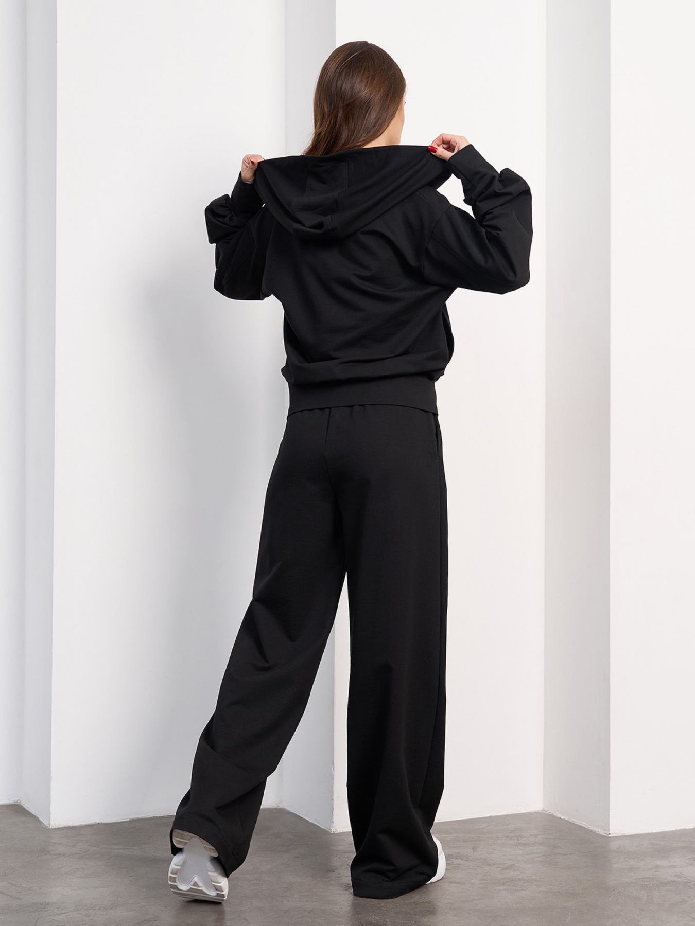 Спортивный костюм ISSA Plus модель 15039A_черный Фото