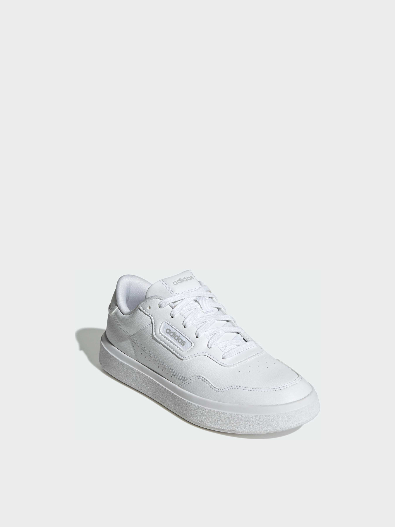 Кроссовки повседневные Adidas модель JQ5480 Кроссовки повседневные Adidas модель JQ5480 Фото