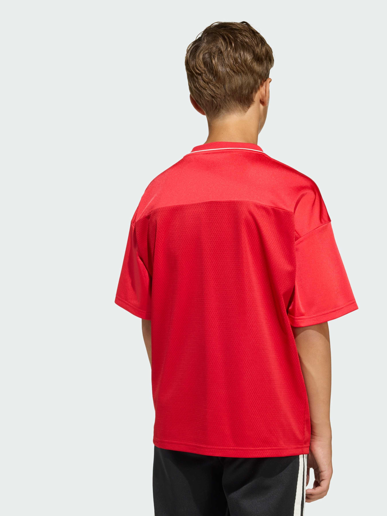 Футболка Adidas модель KD3426 Футболка Adidas модель KD3426 Фото