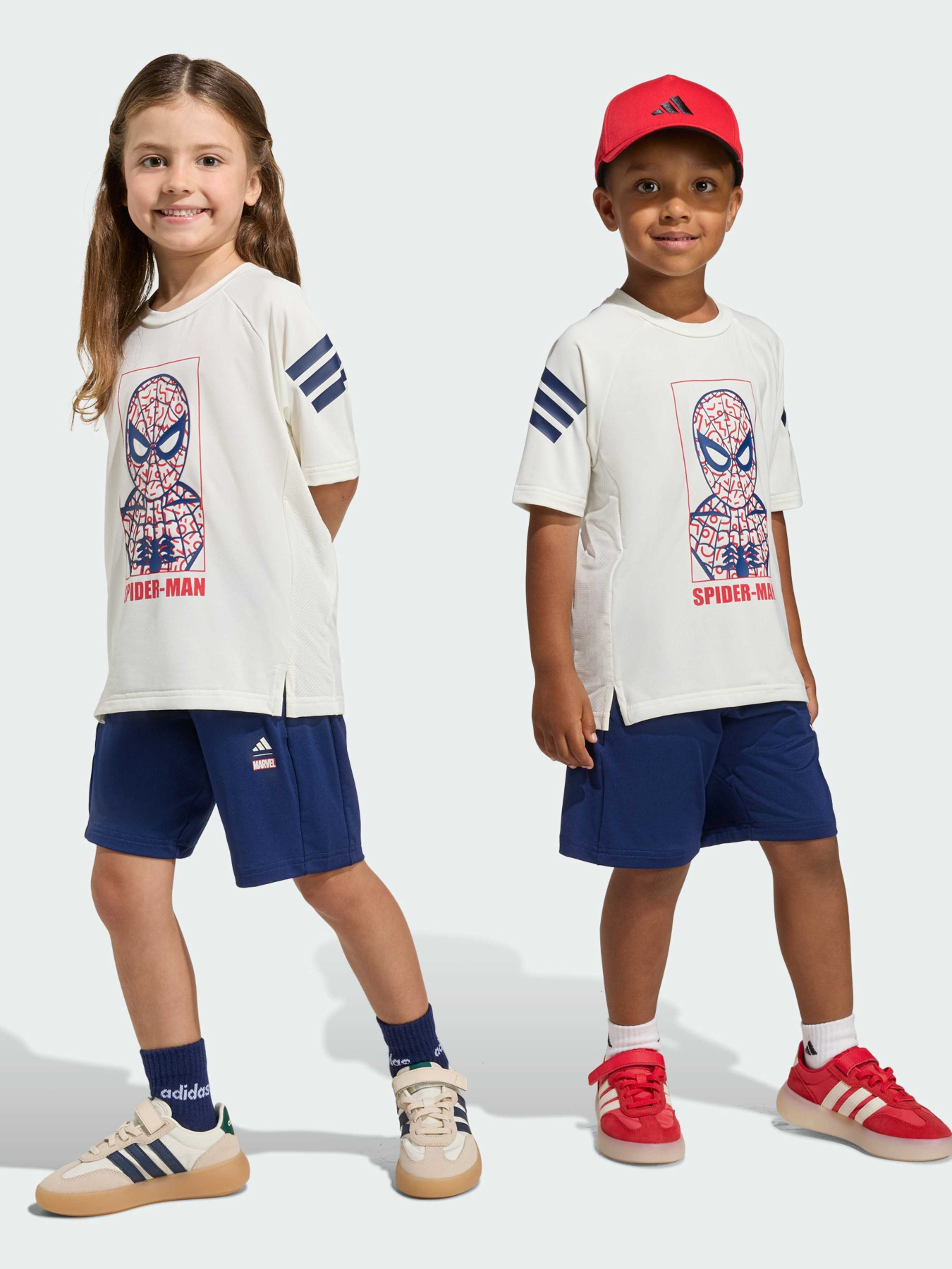 Спортивный костюм Adidas Marvel модель JZ3544 Фото