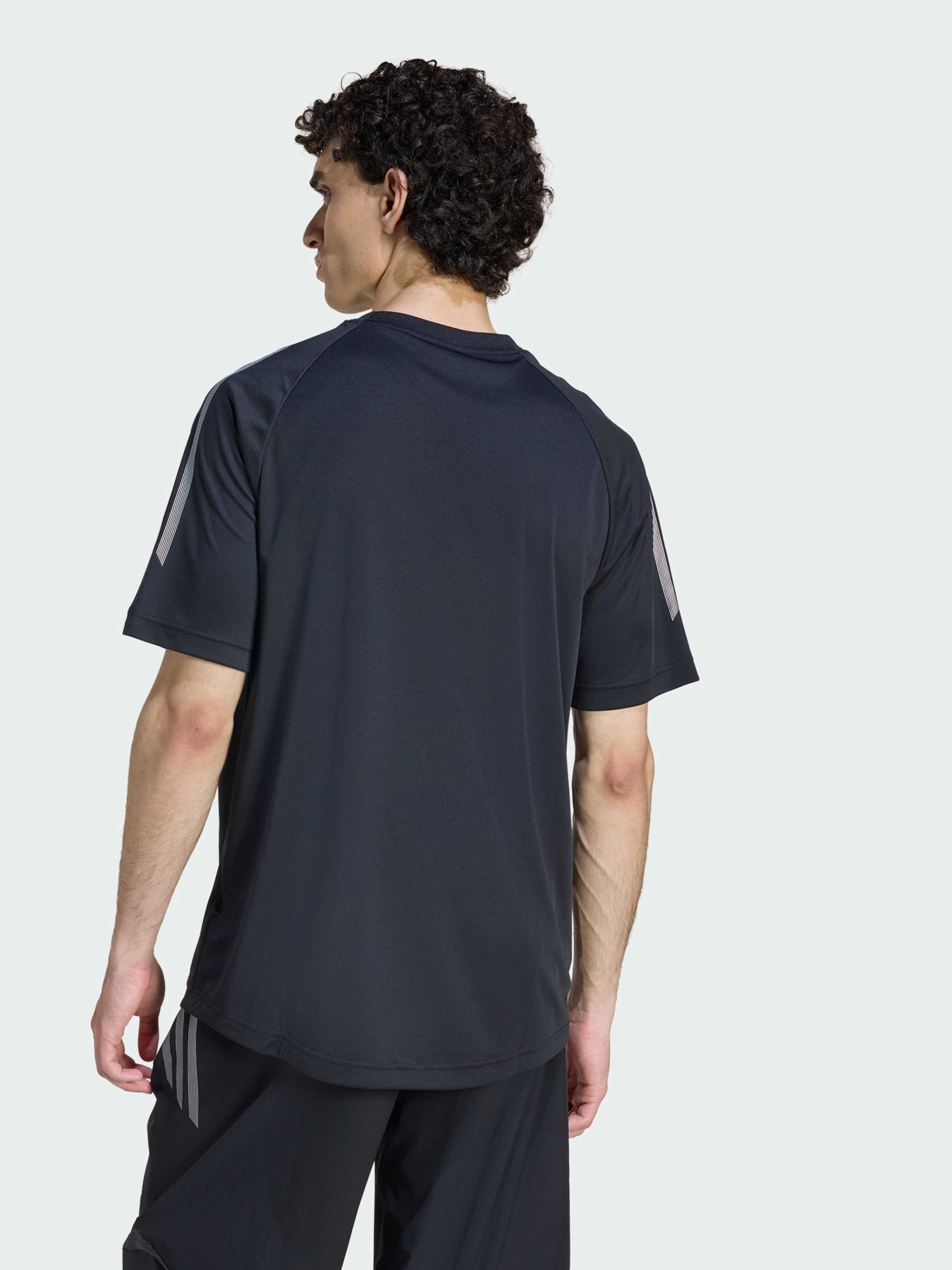 Футболка Adidas модель KE0763 Фото