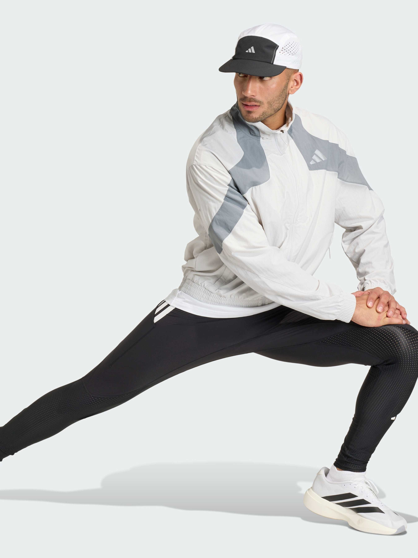 Ветровка Adidas модель JY7451 Ветровка Adidas модель JY7451 Фото