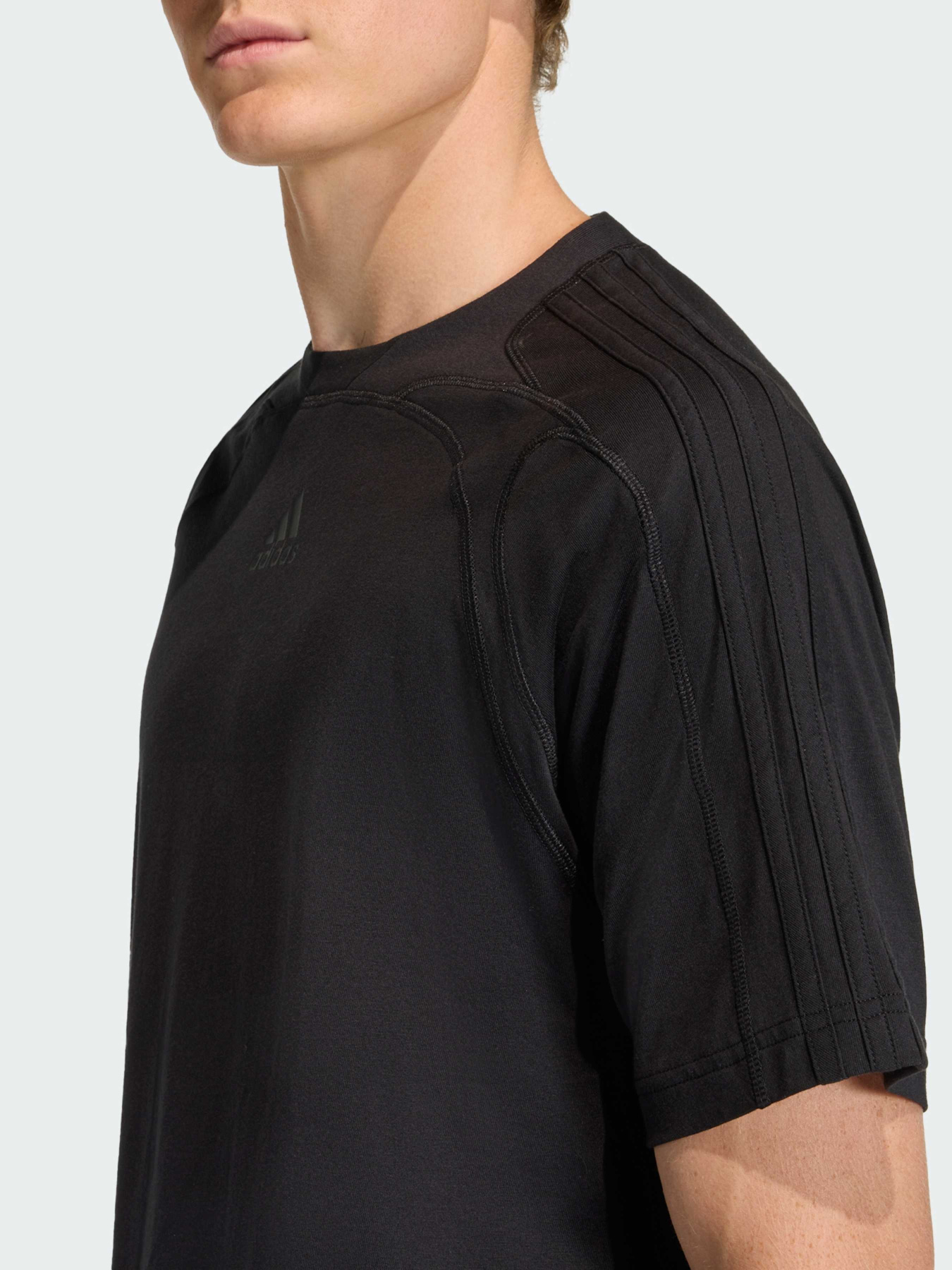 Футболка Adidas модель KE0713 Фото