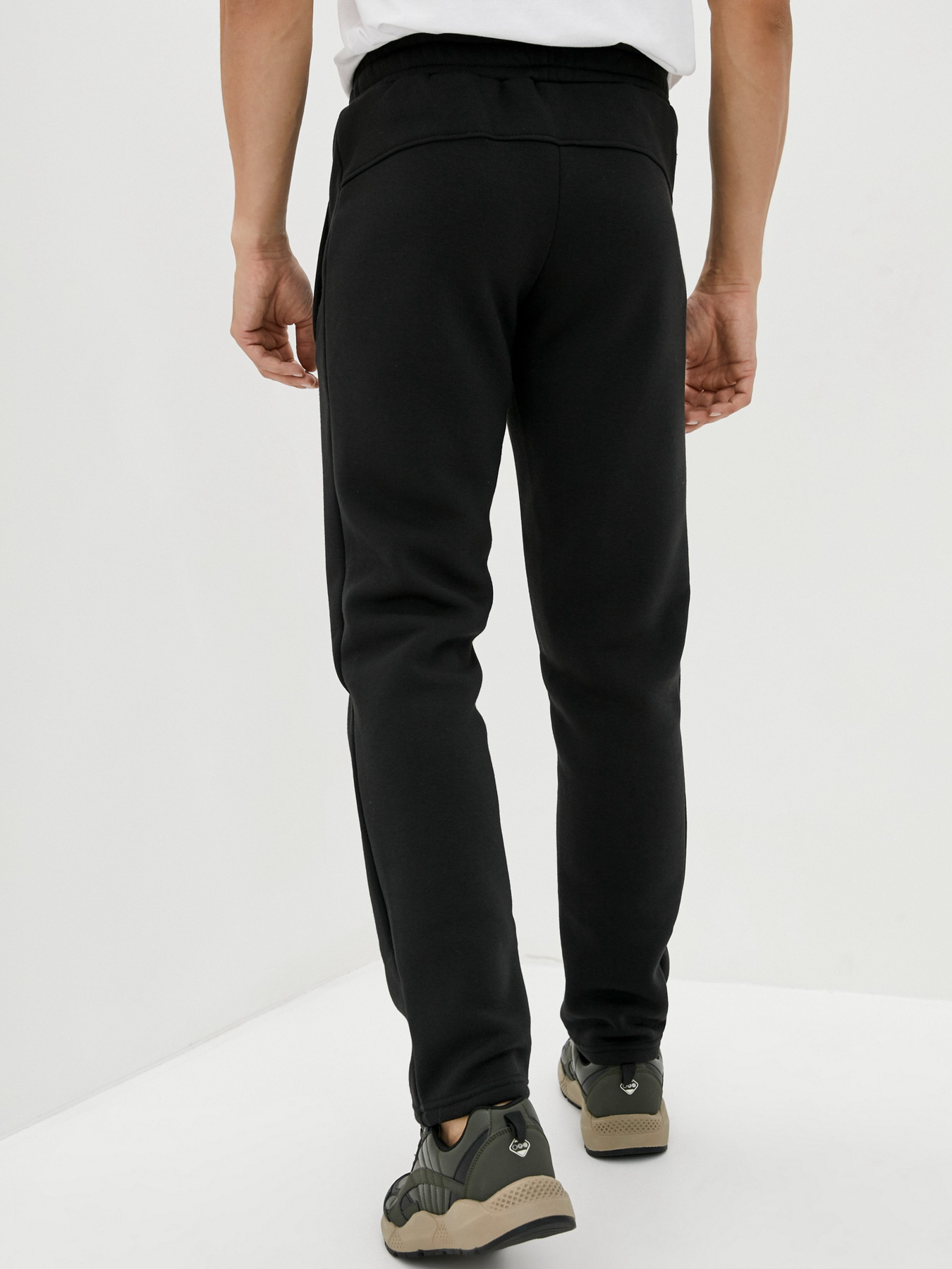 Спортивні штани ISSA Plus модель GN-405_black Фото