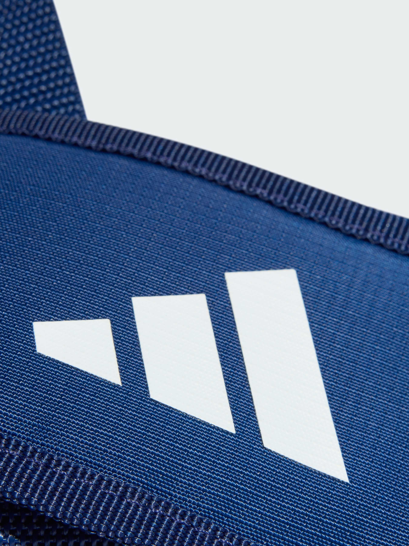 Спортивна сумка Training Defender Duffle XSmall модель KE6244 Фото