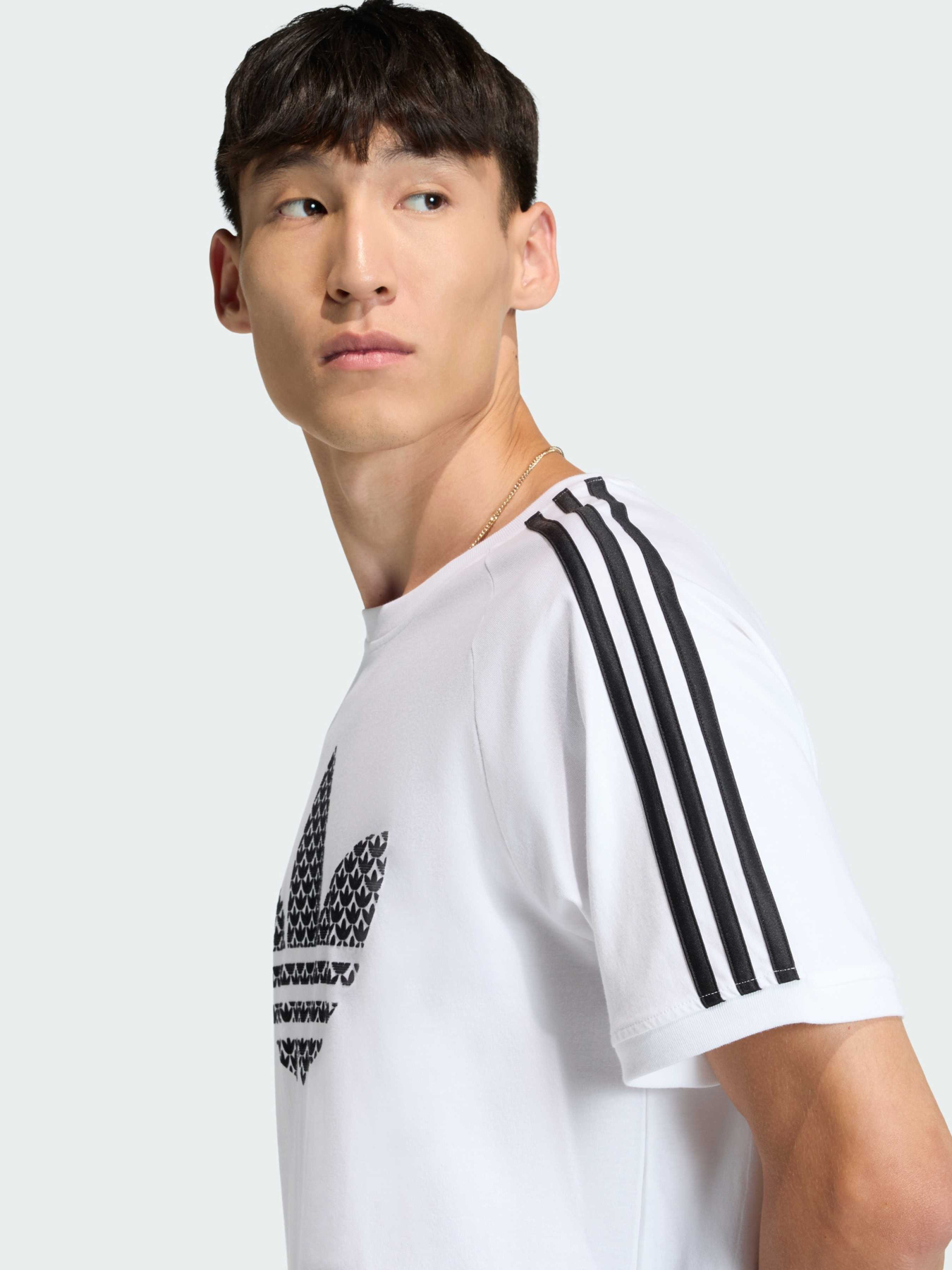 Футболка Adidas Graphics модель KD1360 Фото