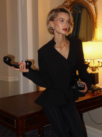 Блейзер Jadone Fashion модель Lili_chor Блейзер Jadone Fashion модель Lili_chor Фото