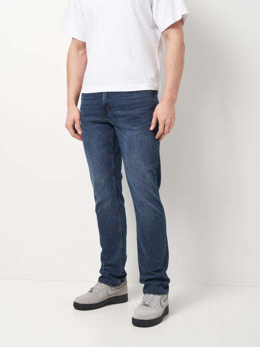 Зауженные джинсы Mustang Jeans Orlando Slim модель 1016626 Фото