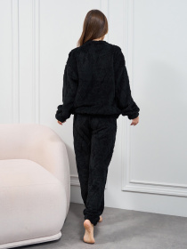 Пижама ISSA Plus модель 15408_черный Фото