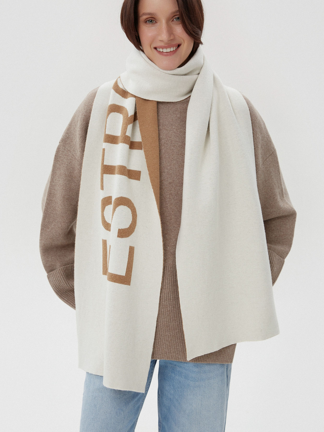 Шарф ESTRO 20206-054201, колір молочний модель 20206-054201 Фото