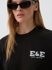 Сонцезахисні окуляри Estro модель 2050-1-01 Сонцезахисні окуляри Estro модель 2050-1-01 Фото