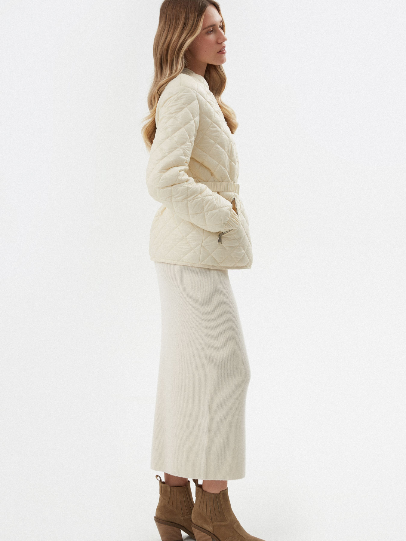 Демисезонная куртка Estro модель 24-658-28201 Фото