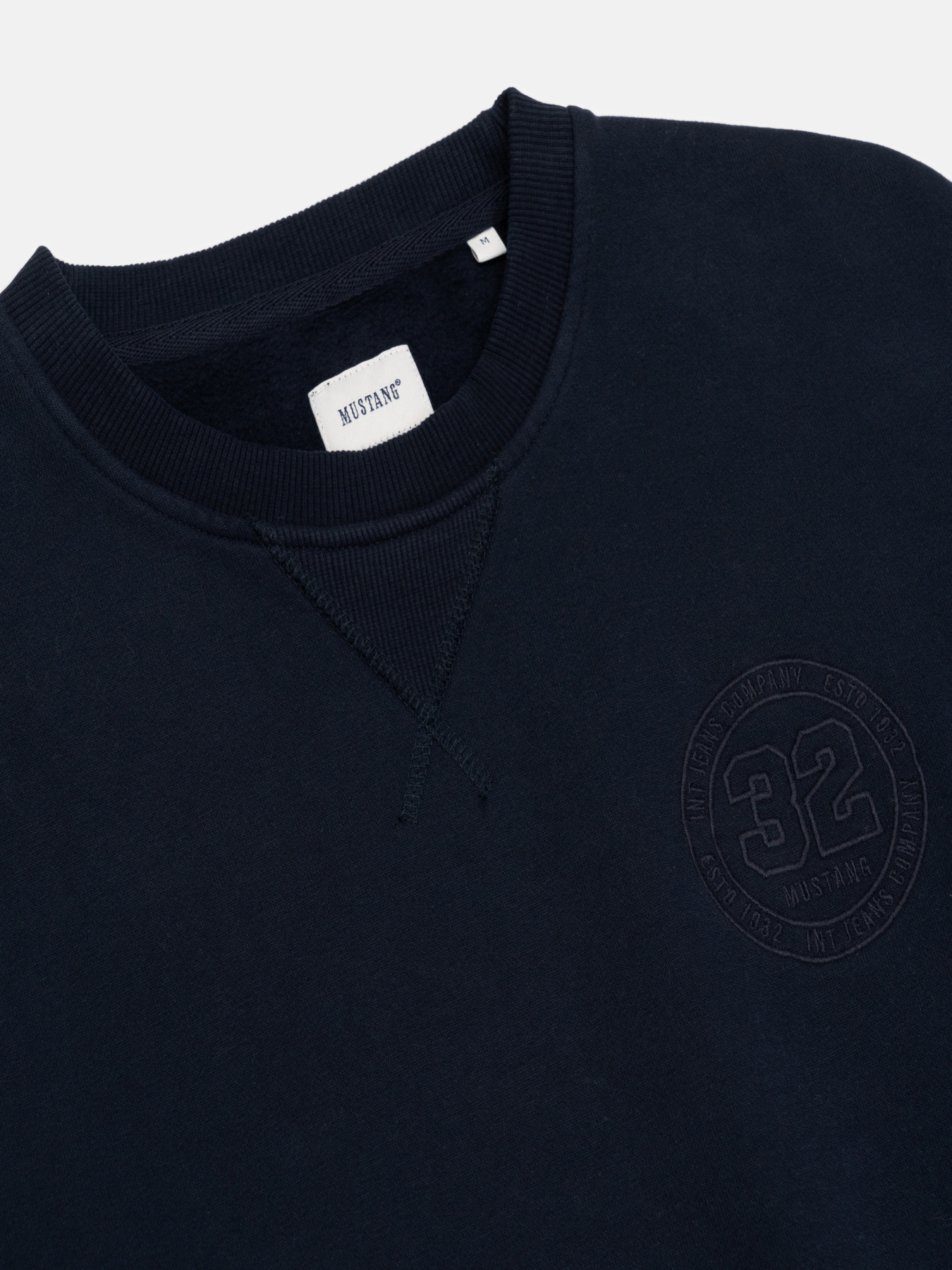 Свитшот Mustang Jeans Auburn модель 1015921 Фото