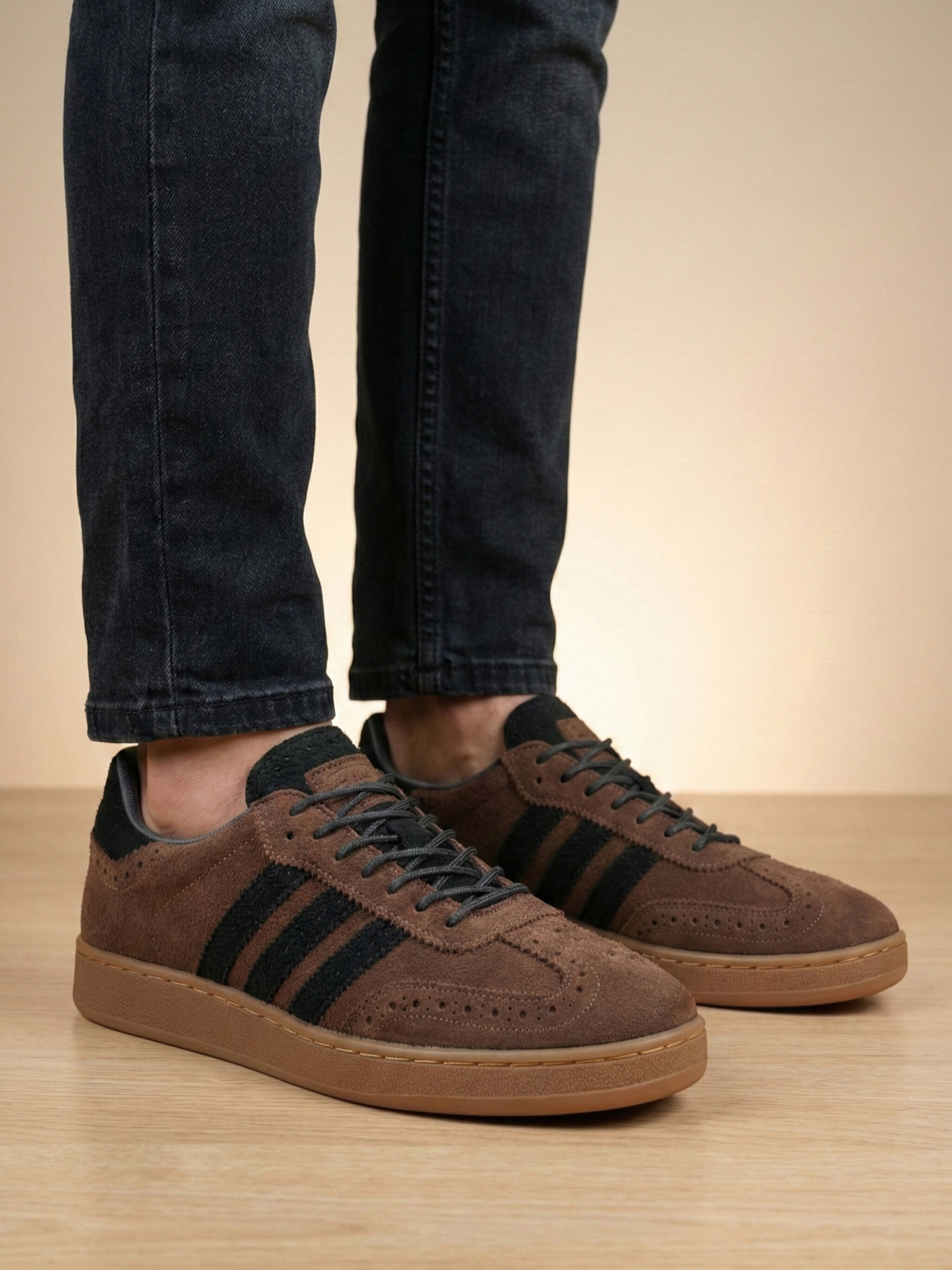 Коричневі чоловічі замшеві кеди модель PULSE_COFFEE Фото