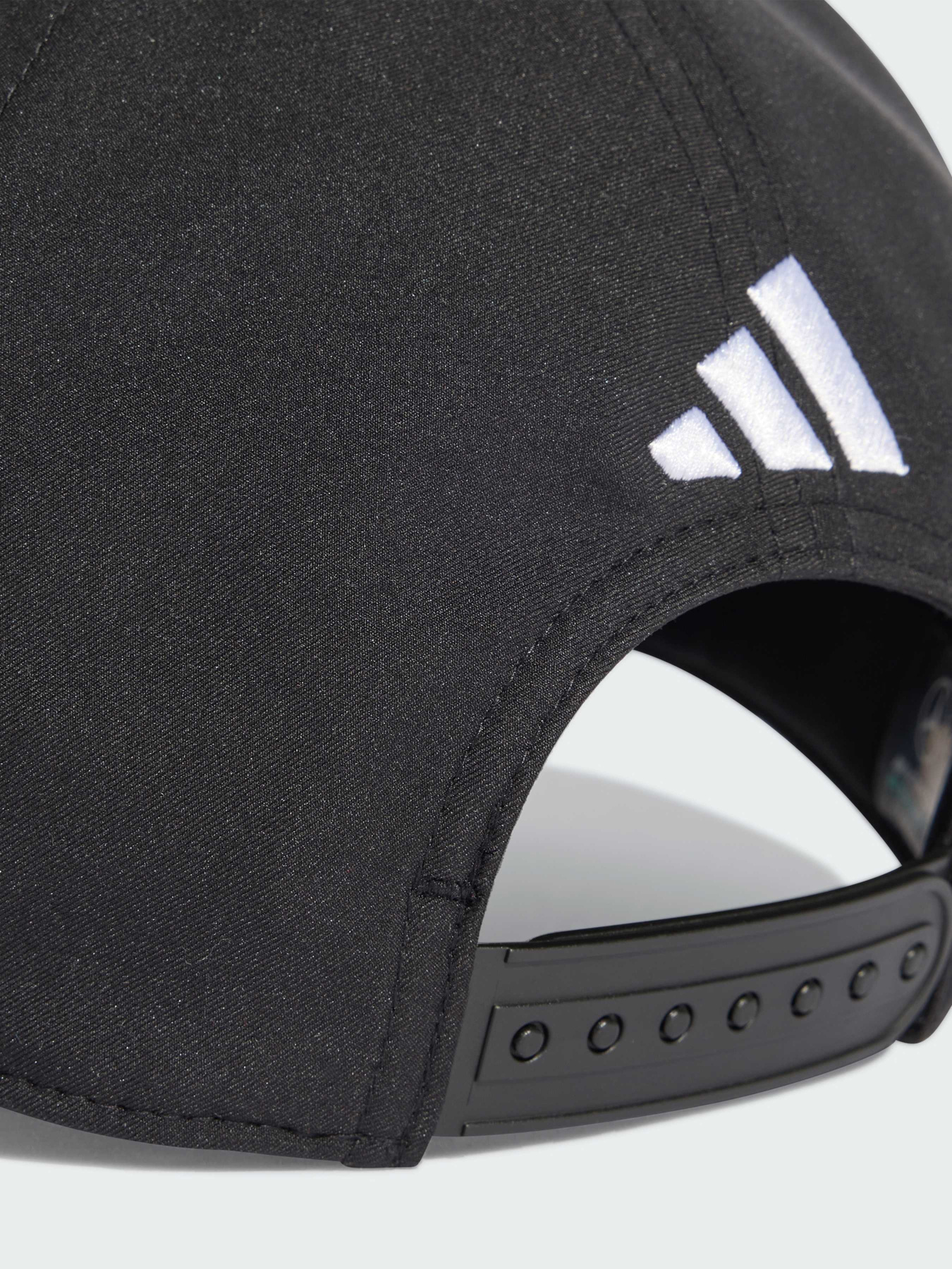 Кепка MERCEDES - AMG PETRONAS FORMULA 1 TEAM DRIVER модель KE8300 Кепка MERCEDES - AMG PETRONAS FORMULA 1 TEAM DRIVER модель KE8300 Фото