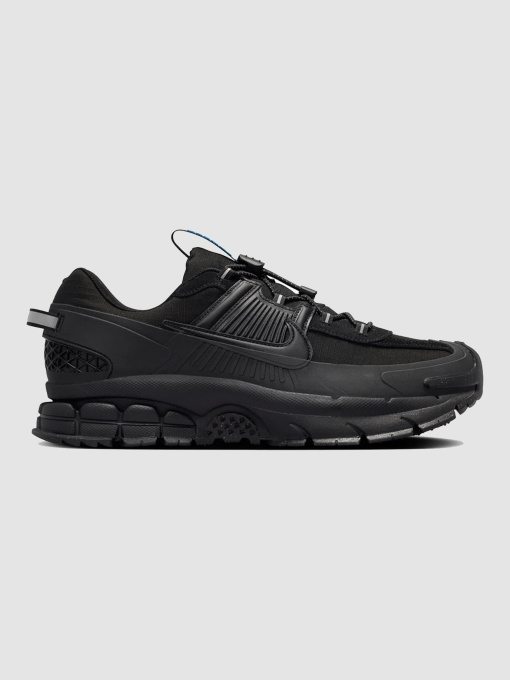 Кросівки чоловічі Nike Zoom Vomero Roam Triple Black (FV2295-002) модель FV2295-002 Фото