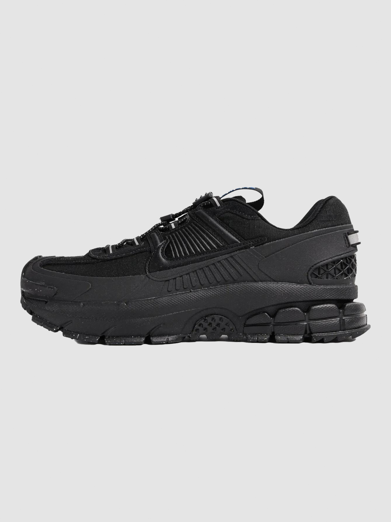 Кроссовки повседневные NIKE Zoom Vomero Roam модель FV2295-002 Кроссовки повседневные NIKE Zoom Vomero Roam модель FV2295-002 Фото