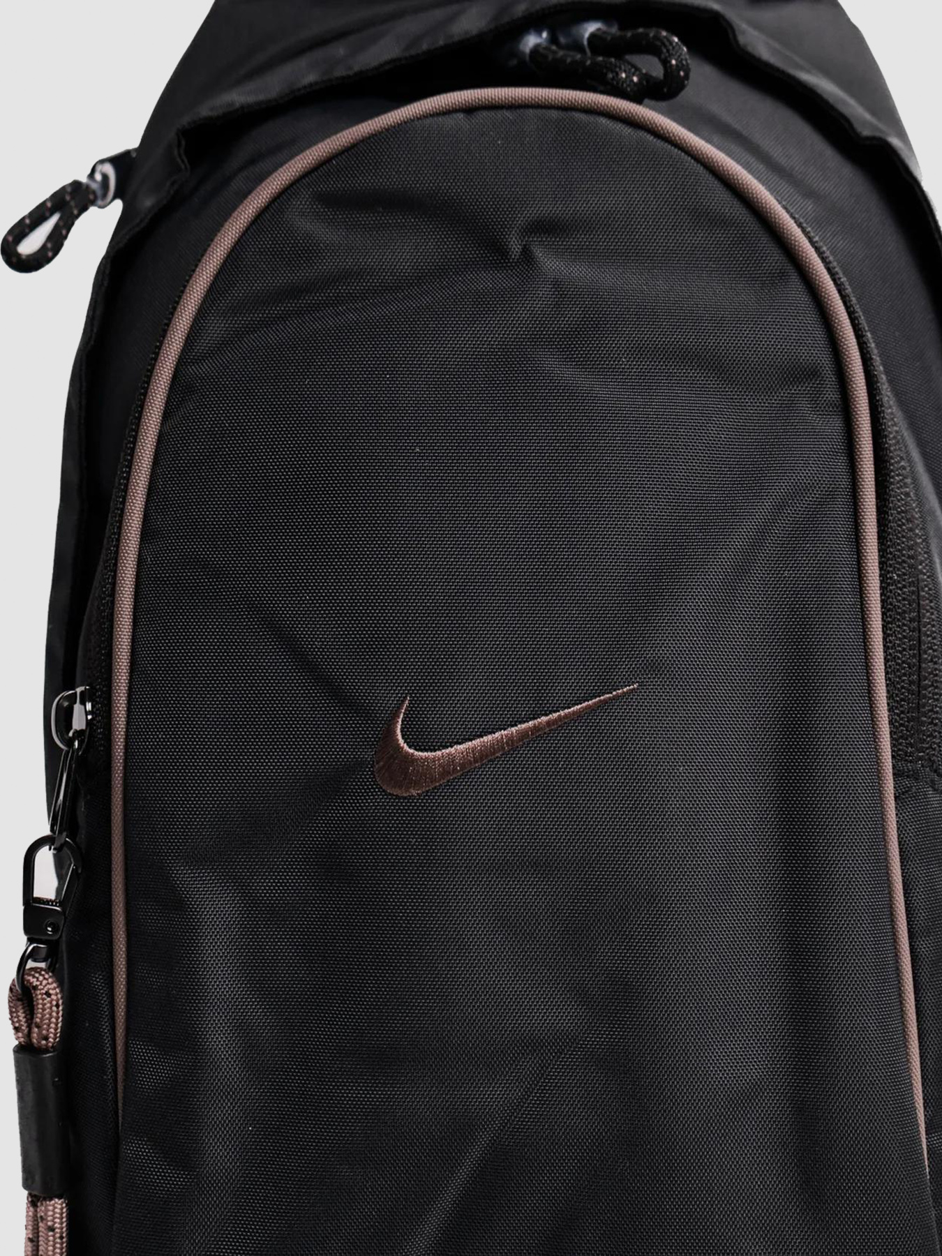 Рюкзак Nike Nk Nsw Essentials Sling Bag (DJ9796-010) модель DJ9796-010 Фото