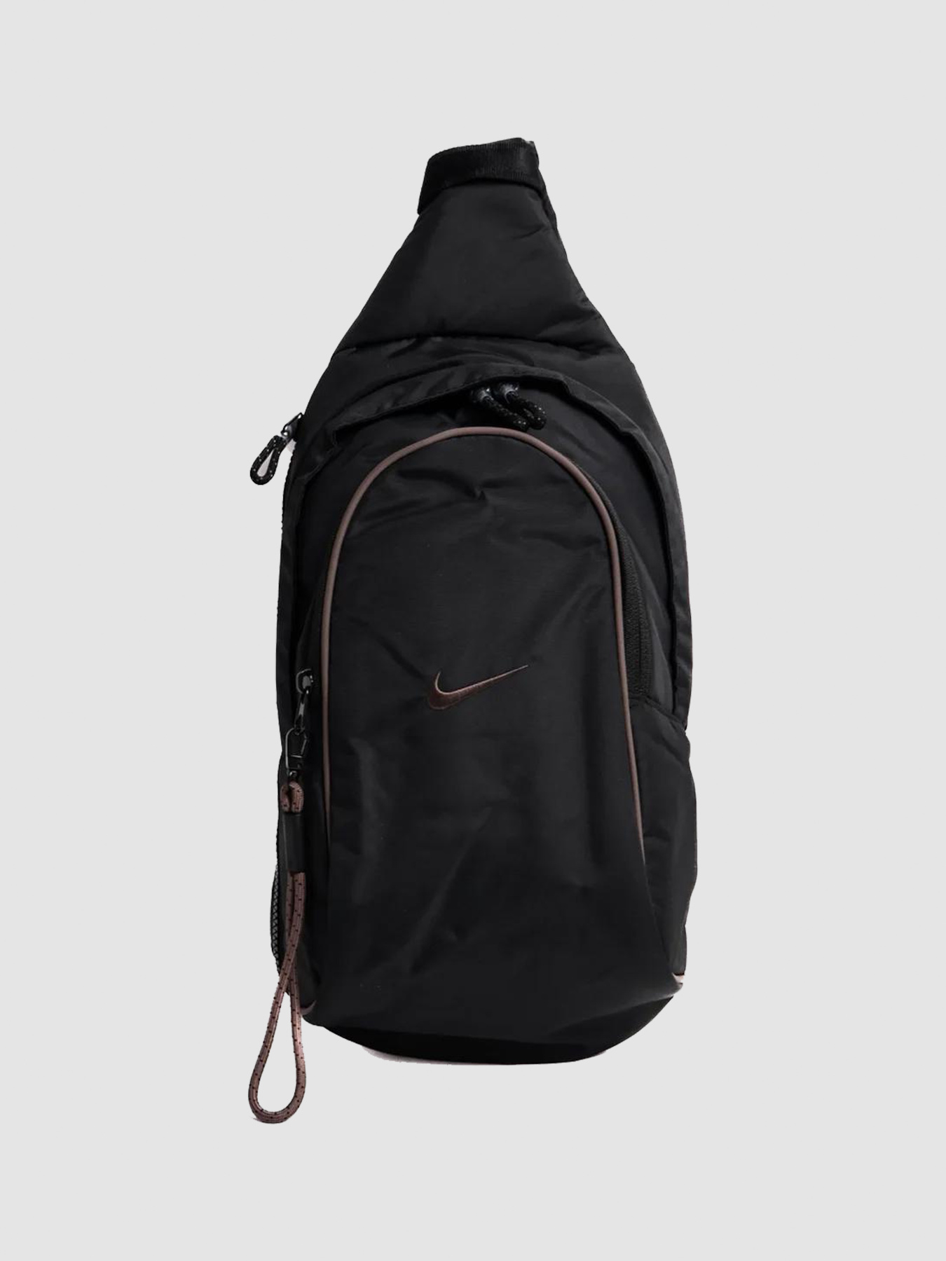 Повсякденний рюкзак NIKE Nsw Essentials Sling Bag модель DJ9796-010 Фото