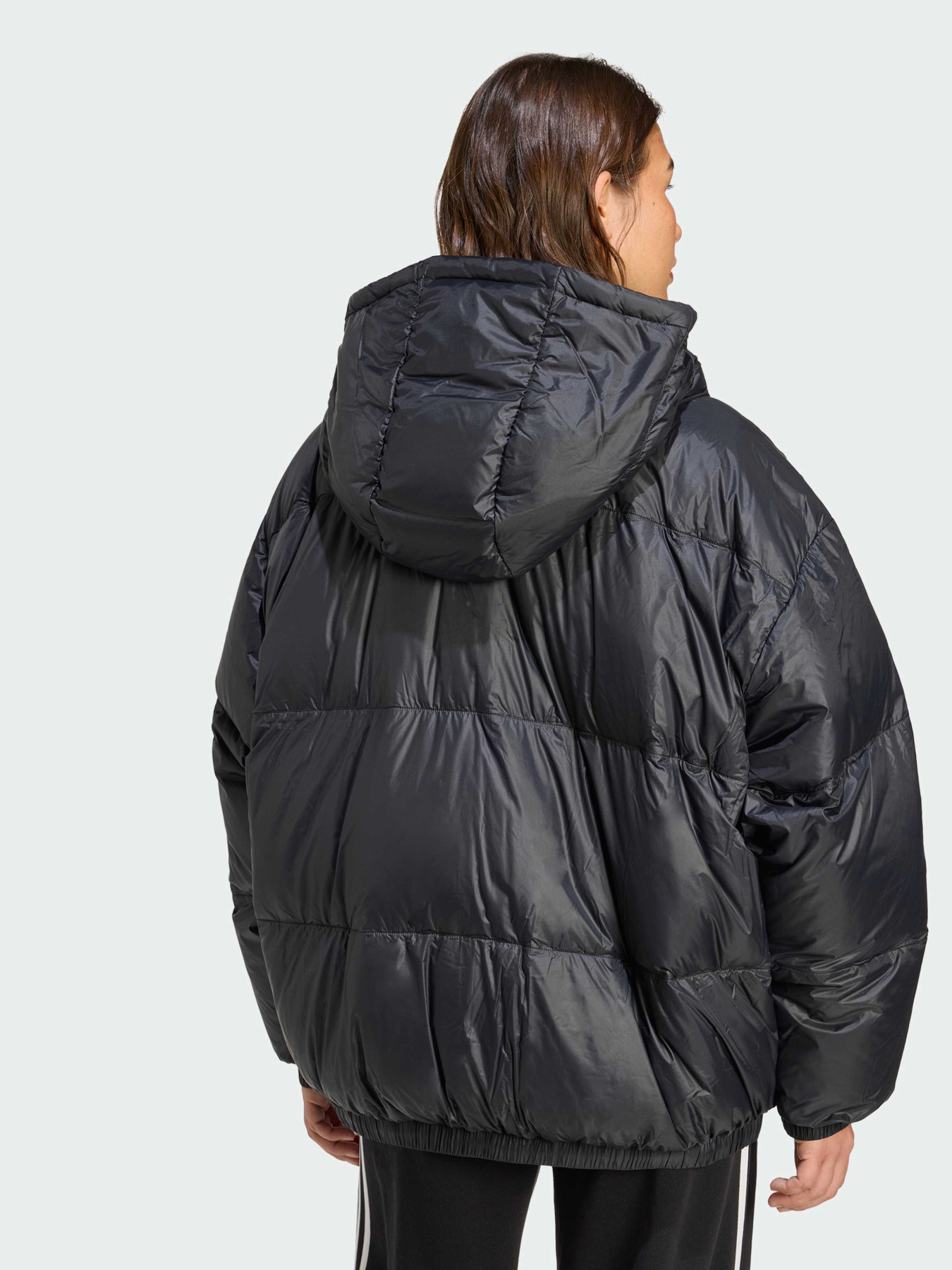 Пуховик Adidas модель JX5338 Пуховик Adidas модель JX5338 Фото