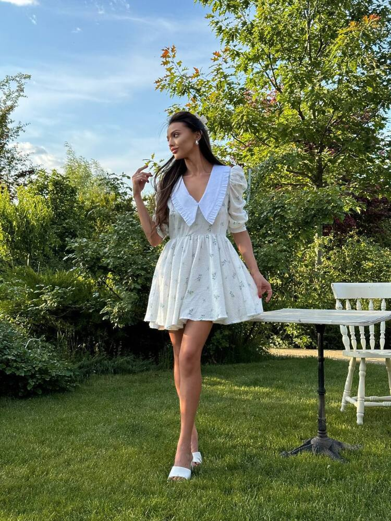 Жіноча літня сукня Скарлет в квіти зі знімним коміром, Білий Milirud (mil556) модель mil556-blij Фото