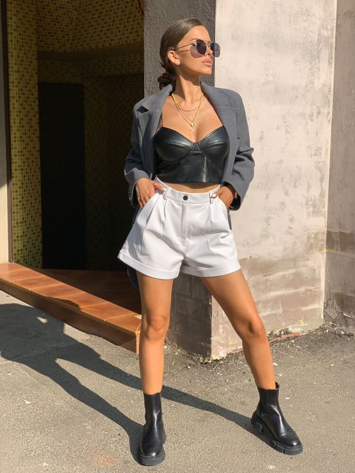 Жіночі білі шорти CLASSIC з екошкіри, Білий Milirud (mil301) модель mil301-blij Фото