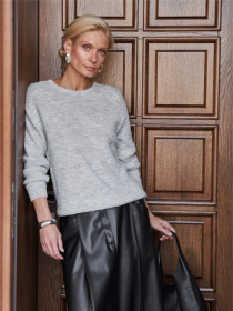 Жіночий напівпрозорий теплий джемпер із вовни, Світло-сірий​ TrikoBakh (2910) модель 2910-svtlo-srij Фото