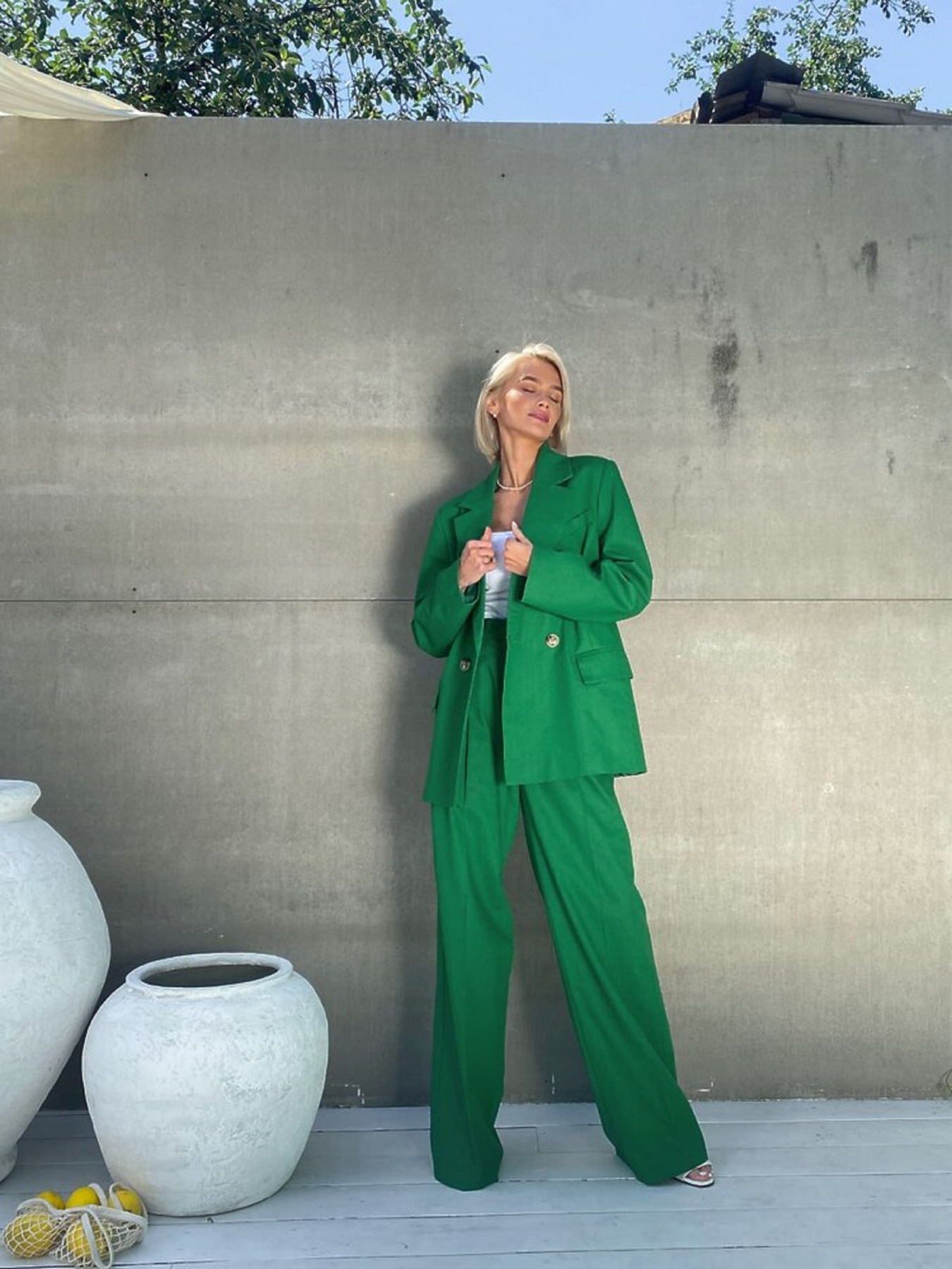 Жіночий класичний костюм AMOUR (піджак + брюки), Смарагдовий​ Milirud (mil444) модель mil444-smaragdovij Фото