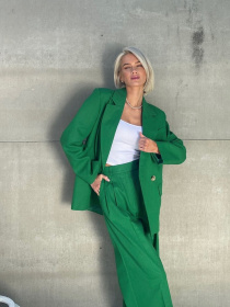 Жіночий класичний костюм AMOUR (піджак + брюки), Смарагдовий​ Milirud (mil444) модель mil444-smaragdovij Фото