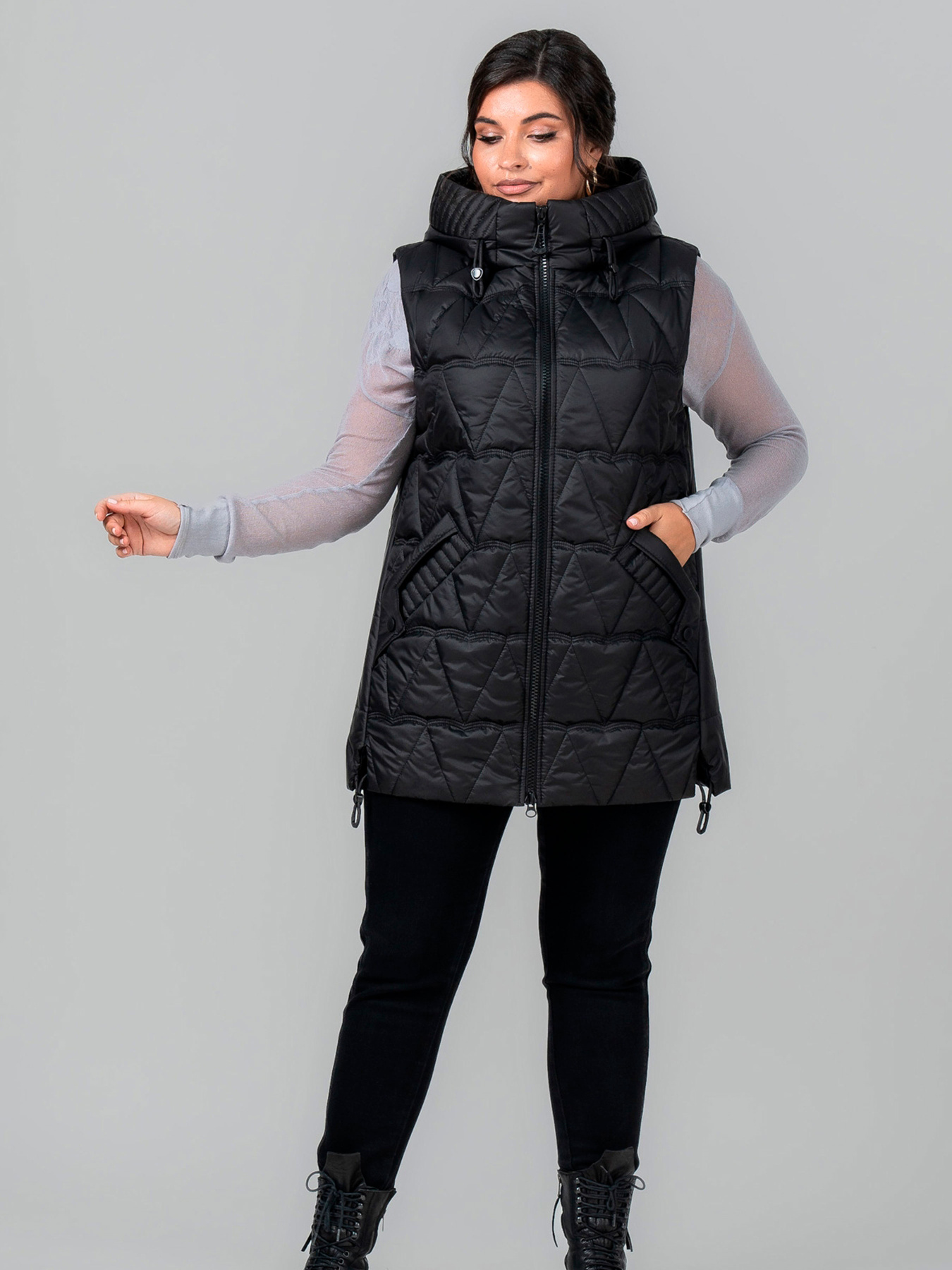 Жилет жіночий Андорра з кишенями та капюшоном, Чорний All Posa (ap102125p) модель ap102125p-chornij Фото