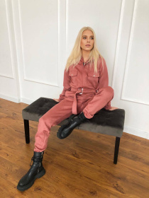 Жіночий комбінезон із замши з капюшоном, Пудровий Milirud (mil286) модель mil286-pudra Фото