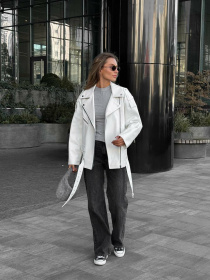 Жіноча куртка з екошкіри PILOT з кишенями та поясом, Молочний Milirud (mil375) модель mil375-moloko Фото