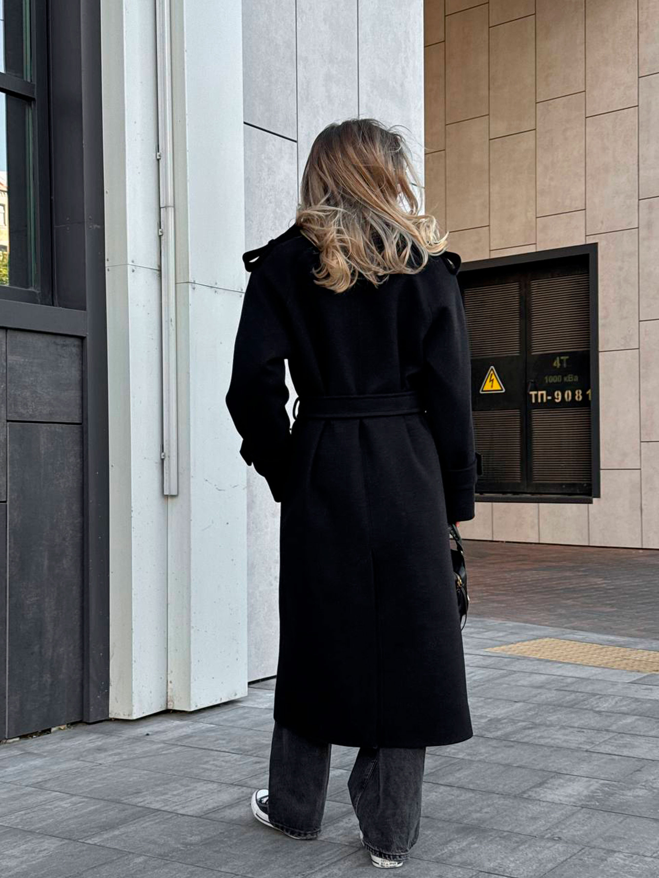 Жіноче двобортне оверсайз пальто ПАТІ з кишенями, Чорний Milirud (mil576) модель mil576-chornij Фото