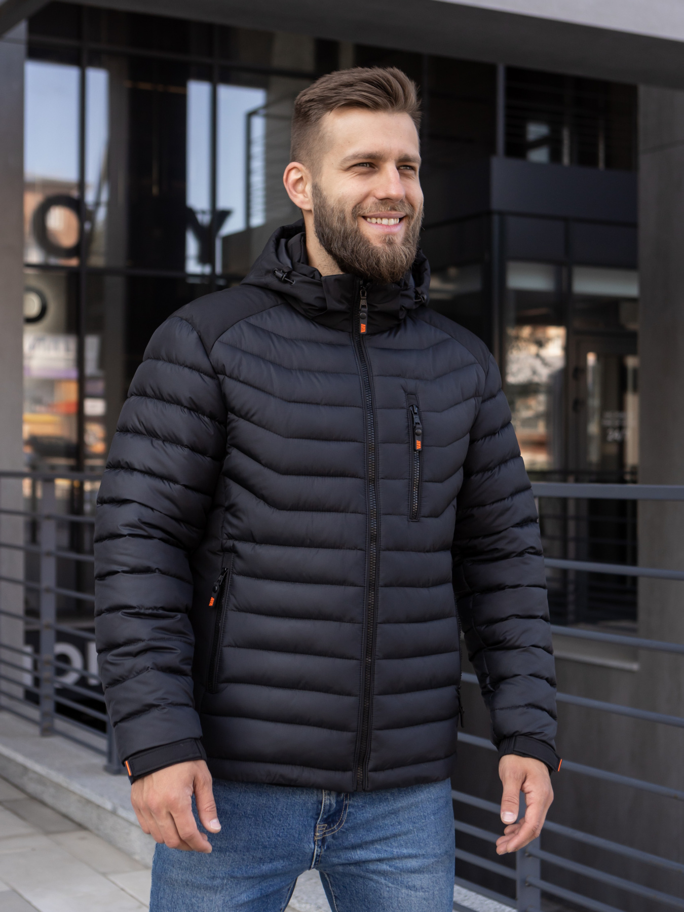 Чоловіча демісезонна куртка модель 31-VLN-BLC Фото