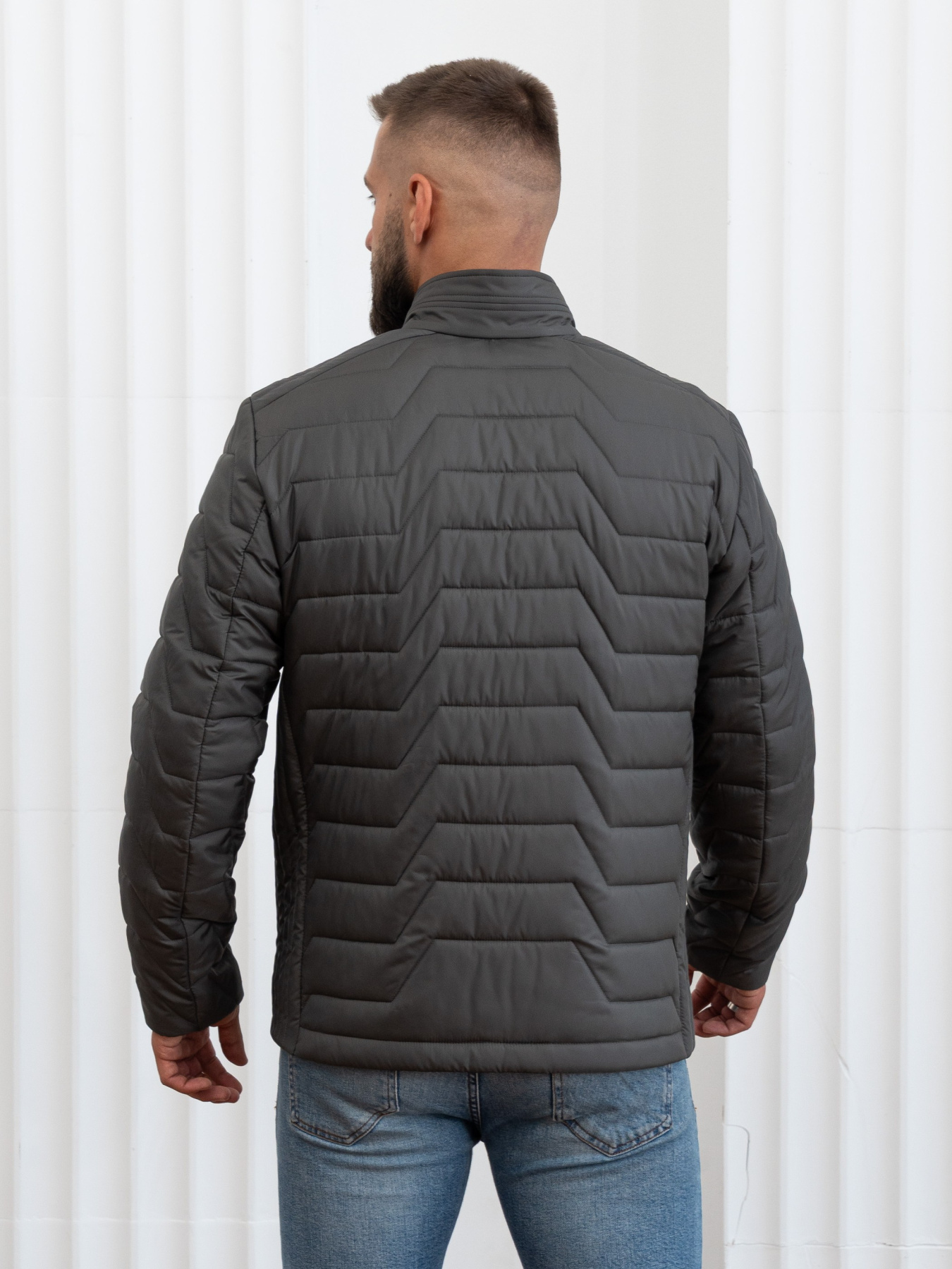 Чоловіча демісезонна куртка великого розміру модель 46-VLN-oliva Фото