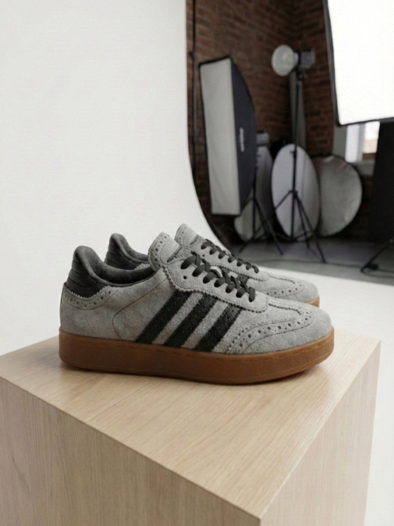 Серые мужские замшевые кеды модель PULSE_GREY Фото