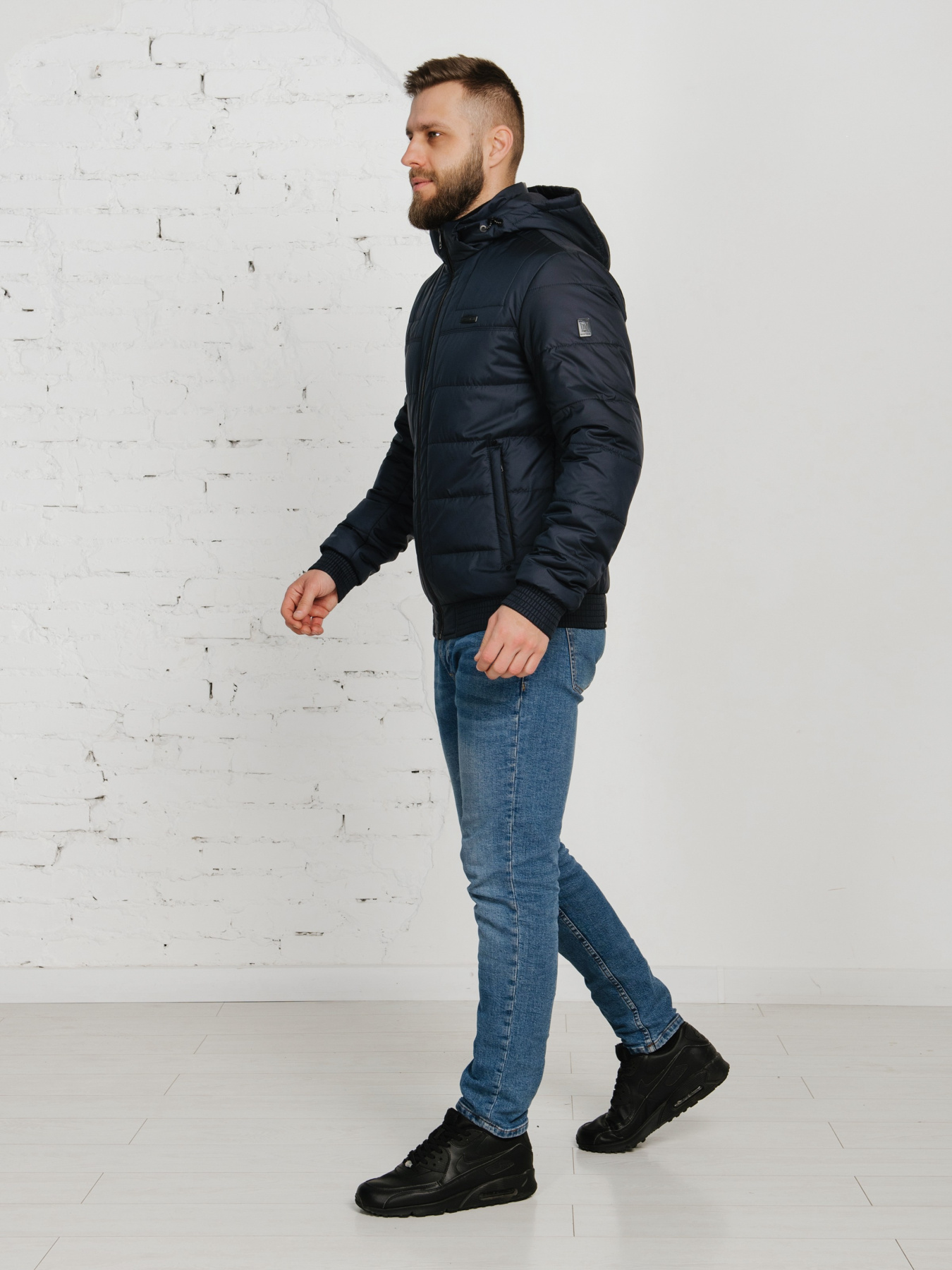 Чоловіча демісезонна куртка модель 89-BLU Фото