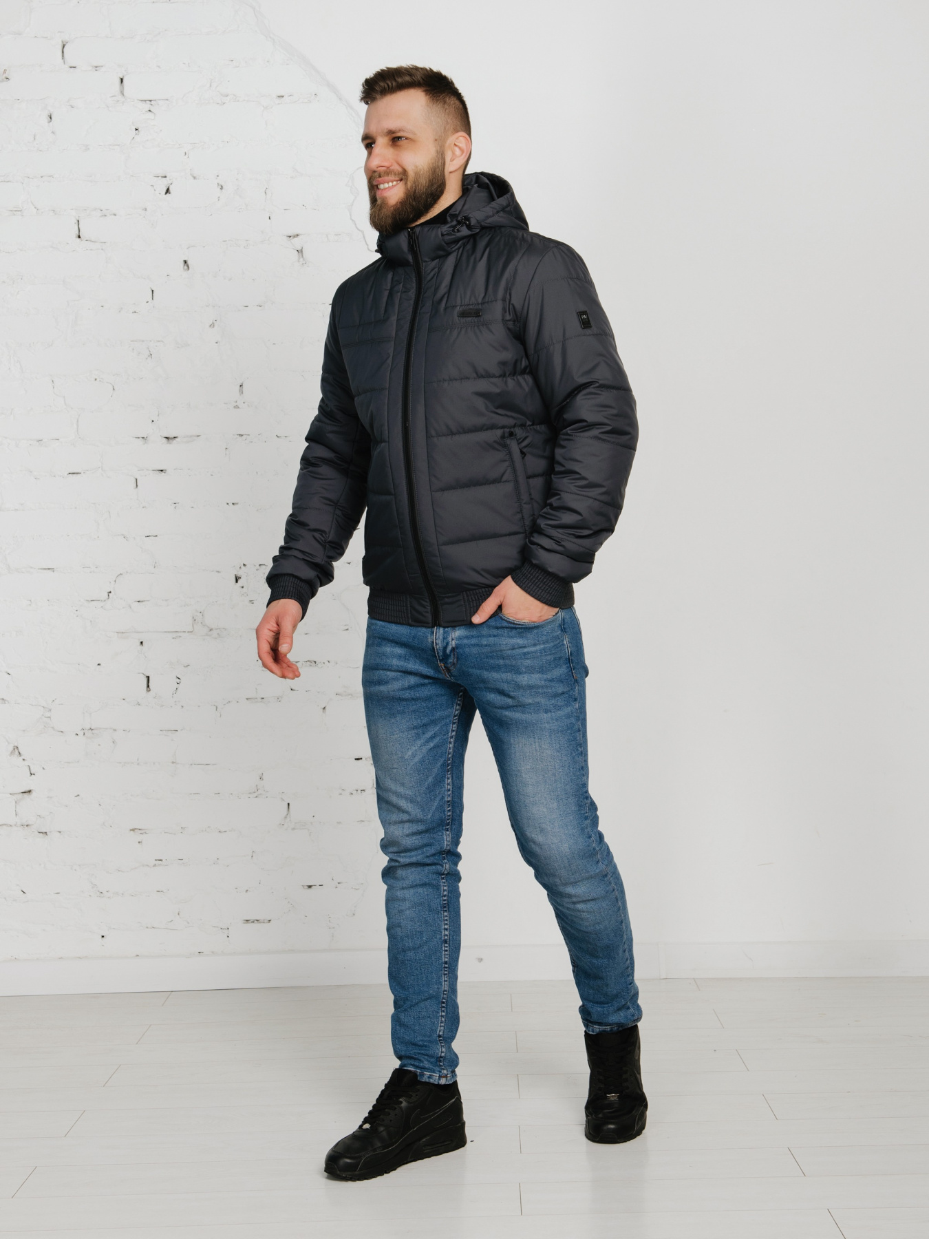 Чоловіча демісезонна куртка модель 89-graphite Фото