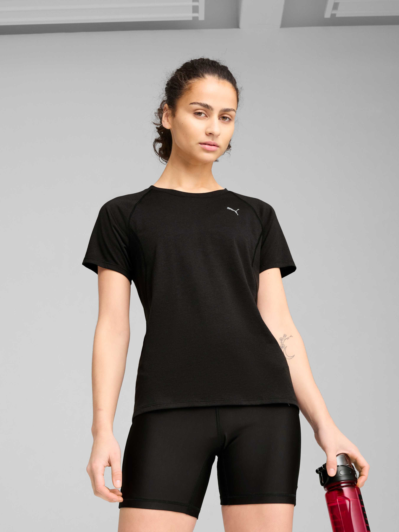Спортивная футболка PUMA Run Velocity Tee Tri-blend модель 526580 Фото